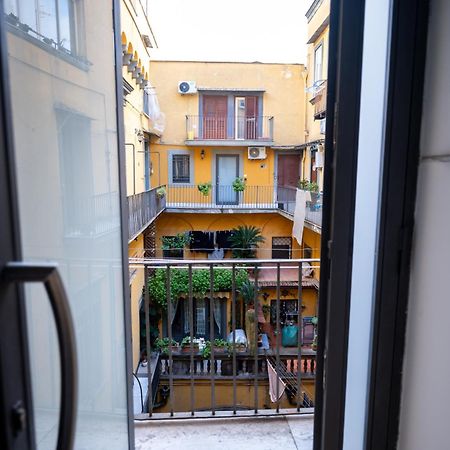 Stay Soft Apartment - Centro Storico Napoli Esterno foto